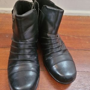 Black Denver Hayes boots size 7